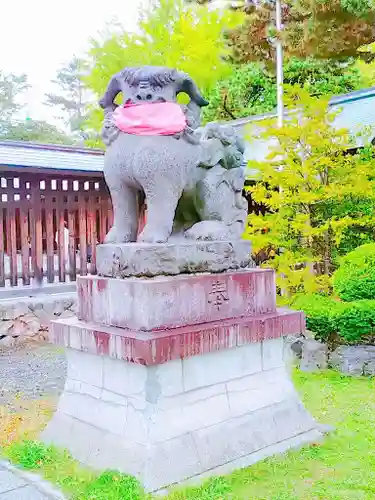 札幌護國神社の狛犬