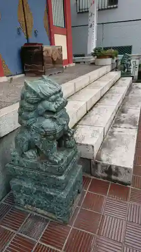 三島神社の狛犬