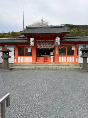 宇治神社の{uncategorized: "未分類", other: "その他", undefined: "問題あり", building: "その他建物", grave: "お墓", sacred_gate: "鳥居", guardian: "狛犬", statue: "像", buddha: "仏像", history: "歴史", nature: "自然", garden: "庭園", animal: "動物", pagoda: "塔", temizu: "手水舎", mountain_gate: "山門・神門", sanctuary: "本殿・本堂", subordinate: "末社・摂社", art: "芸術", scenery: "景色", jizo: "地蔵", ema: "絵馬", goshuin: "御朱印", omikuji: "おみくじ", items: "授与品その他", amulet: "お守り", goshuincho: "御朱印帳", eats: "食事", festival: "お祭り", votive_dance: "神楽", shichigosan: "七五三参", wedding: "結婚式", experience: "体験その他", initially: "初詣", around: "周辺", anti_infection: "感染症対策"}