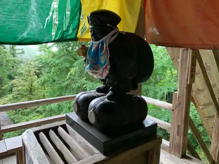 日龍峯寺(高澤観音)(美濃清水)の像