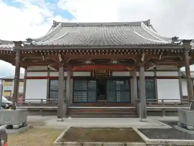 慈恩寺の本殿・本堂