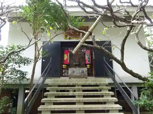 宝戒寺の末社・摂社