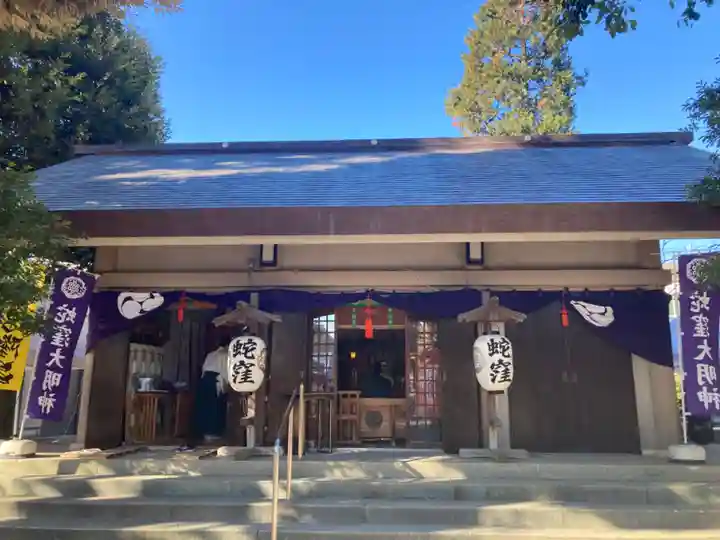 蛇窪神社の本殿・本堂