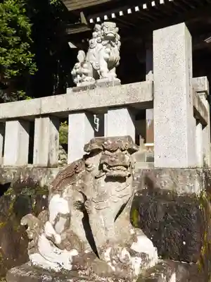 大仁神社の狛犬