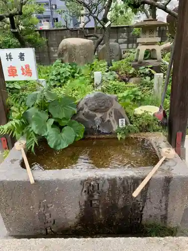 難波熊野神社の手水舎