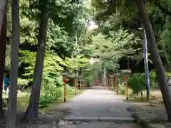 賣布神社の建物その他