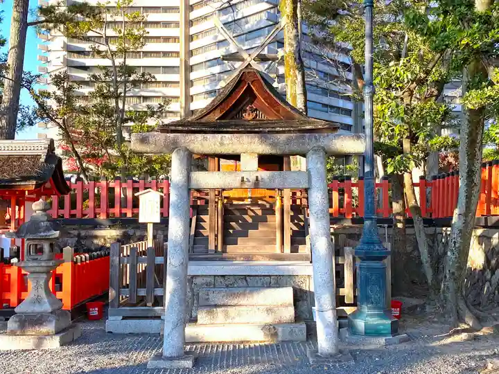 伏見稲荷大社の末社・摂社