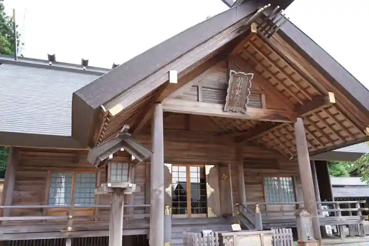 開成山大神宮の本殿・本堂