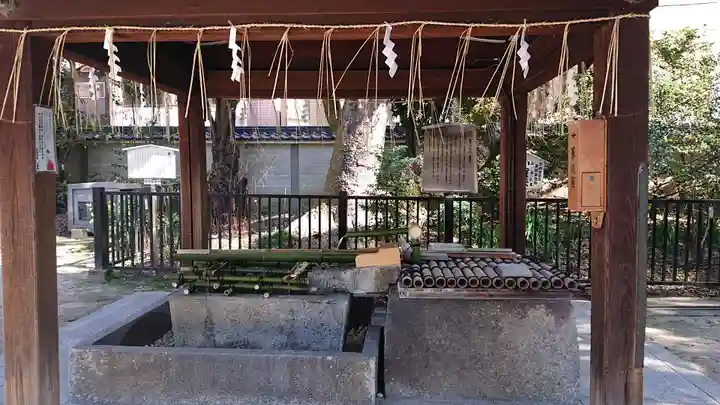 白峯神宮の手水舎