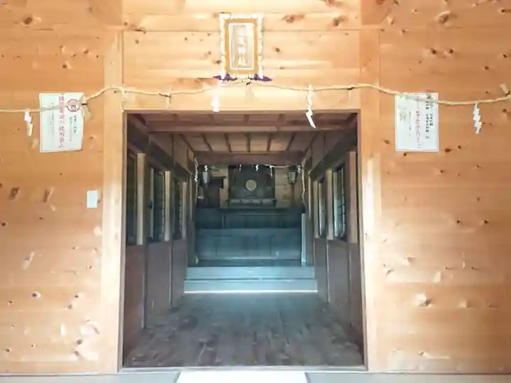 松尾神社の本殿・本堂