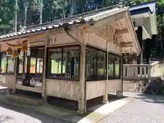 根道神社の本殿