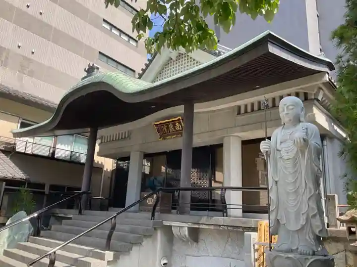 南蔵院の本殿・本堂