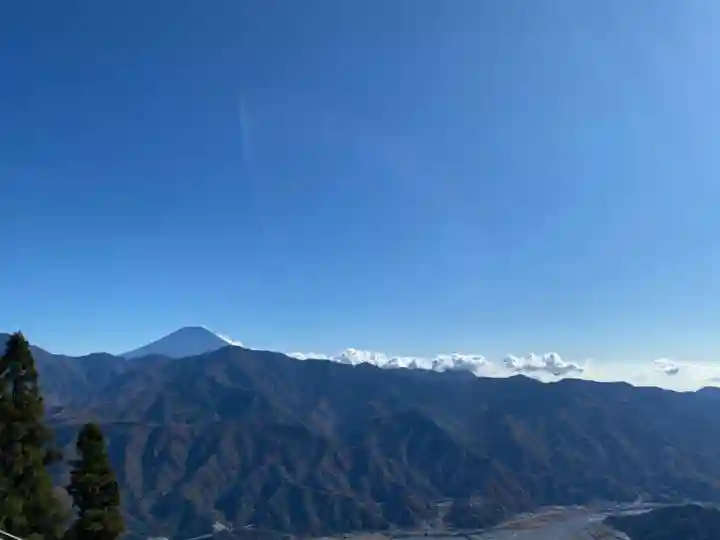 身延山奥之院思親閣の景色