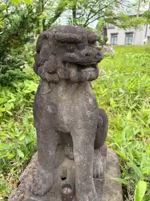 浅舞八幡神社の{uncategorized: "未分類", other: "その他", undefined: "問題あり", building: "その他建物", grave: "お墓", sacred_gate: "鳥居", guardian: "狛犬", statue: "像", buddha: "仏像", history: "歴史", nature: "自然", garden: "庭園", animal: "動物", pagoda: "塔", temizu: "手水舎", mountain_gate: "山門・神門", sanctuary: "本殿・本堂", subordinate: "末社・摂社", art: "芸術", scenery: "景色", jizo: "地蔵", ema: "絵馬", goshuin: "御朱印", omikuji: "おみくじ", items: "授与品その他", amulet: "お守り", goshuincho: "御朱印帳", eats: "食事", festival: "お祭り", votive_dance: "神楽", shichigosan: "七五三参", wedding: "結婚式", experience: "体験その他", initially: "初詣", around: "周辺", anti_infection: "感染症対策"}