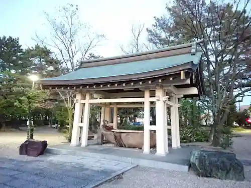 安城神社の手水舎