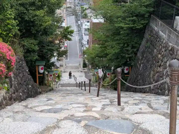 伊佐爾波神社の{uncategorized: "未分類", other: "その他", undefined: "問題あり", building: "その他建物", grave: "お墓", sacred_gate: "鳥居", guardian: "狛犬", statue: "像", buddha: "仏像", history: "歴史", nature: "自然", garden: "庭園", animal: "動物", pagoda: "塔", temizu: "手水舎", mountain_gate: "山門・神門", sanctuary: "本殿・本堂", subordinate: "末社・摂社", art: "芸術", scenery: "景色", jizo: "地蔵", ema: "絵馬", goshuin: "御朱印", omikuji: "おみくじ", items: "授与品その他", amulet: "お守り", goshuincho: "御朱印帳", eats: "食事", festival: "お祭り", votive_dance: "神楽", shichigosan: "七五三参", wedding: "結婚式", experience: "体験その他", initially: "初詣", around: "周辺", anti_infection: "感染症対策"}