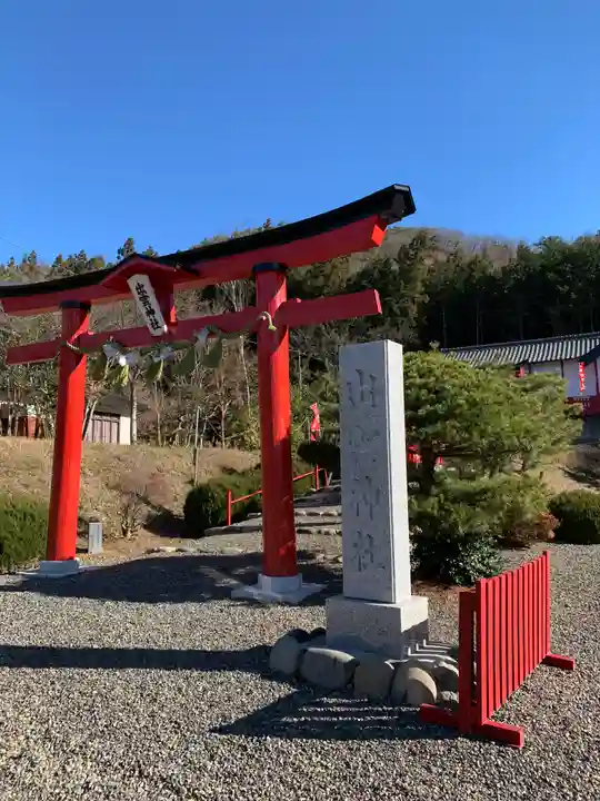 出雲神社の鳥居