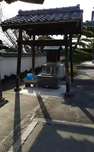 瑞境寺の手水舎