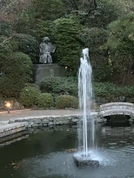 寒川神社の{uncategorized: "未分類", other: "その他", undefined: "問題あり", building: "その他建物", grave: "お墓", sacred_gate: "鳥居", guardian: "狛犬", statue: "像", buddha: "仏像", history: "歴史", nature: "自然", garden: "庭園", animal: "動物", pagoda: "塔", temizu: "手水舎", mountain_gate: "山門・神門", sanctuary: "本殿・本堂", subordinate: "末社・摂社", art: "芸術", scenery: "景色", jizo: "地蔵", ema: "絵馬", goshuin: "御朱印", omikuji: "おみくじ", items: "授与品その他", amulet: "お守り", goshuincho: "御朱印帳", eats: "食事", festival: "お祭り", votive_dance: "神楽", shichigosan: "七五三参", wedding: "結婚式", experience: "体験その他", initially: "初詣", around: "周辺", anti_infection: "感染症対策"}