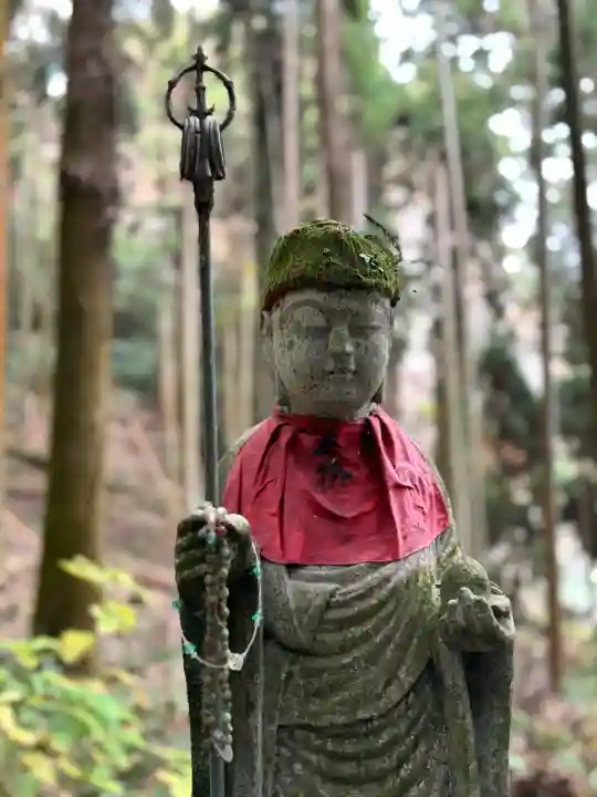 宝山寺の{uncategorized: "未分類", other: "その他", undefined: "問題あり", building: "その他建物", grave: "お墓", sacred_gate: "鳥居", guardian: "狛犬", statue: "像", buddha: "仏像", history: "歴史", nature: "自然", garden: "庭園", animal: "動物", pagoda: "塔", temizu: "手水舎", mountain_gate: "山門・神門", sanctuary: "本殿・本堂", subordinate: "末社・摂社", art: "芸術", scenery: "景色", jizo: "地蔵", ema: "絵馬", goshuin: "御朱印", omikuji: "おみくじ", items: "授与品その他", amulet: "お守り", goshuincho: "御朱印帳", eats: "食事", festival: "お祭り", votive_dance: "神楽", shichigosan: "七五三参", wedding: "結婚式", experience: "体験その他", initially: "初詣", around: "周辺", anti_infection: "感染症対策"}