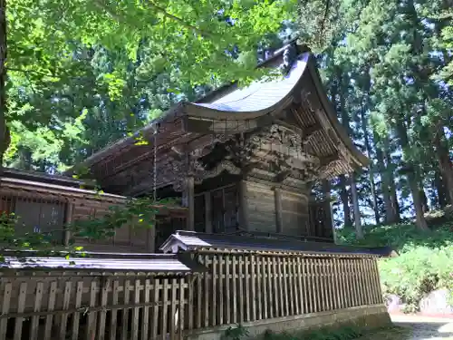 鮎貝八幡宮の本殿