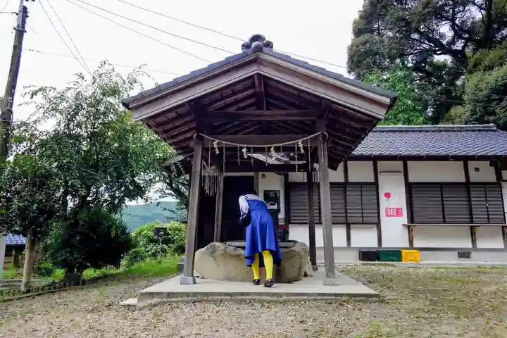 五社神社の手水舎