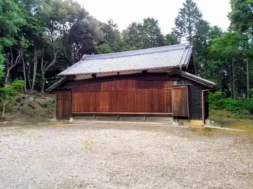 箭比神社の建物その他