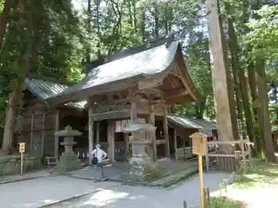 諏訪大社の末社・摂社