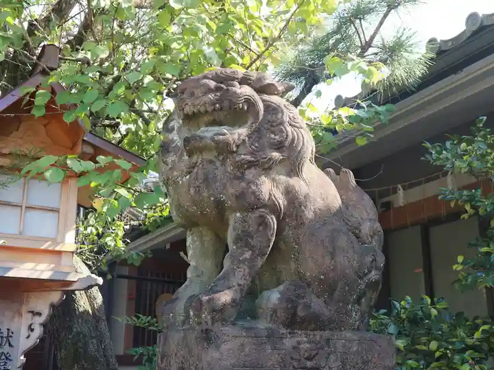 須賀神社の狛犬