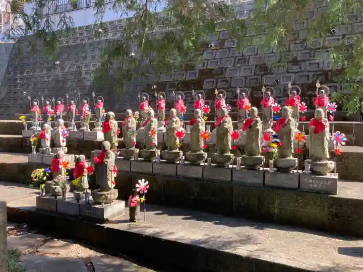 八幡山観音寺(神奈川県)