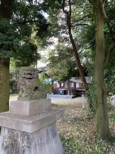 神明神社の狛犬