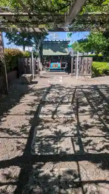 守鐵社の{uncategorized: "未分類", other: "その他", undefined: "問題あり", building: "その他建物", grave: "お墓", sacred_gate: "鳥居", guardian: "狛犬", statue: "像", buddha: "仏像", history: "歴史", nature: "自然", garden: "庭園", animal: "動物", pagoda: "塔", temizu: "手水舎", mountain_gate: "山門・神門", sanctuary: "本殿・本堂", subordinate: "末社・摂社", art: "芸術", scenery: "景色", jizo: "地蔵", ema: "絵馬", goshuin: "御朱印", omikuji: "おみくじ", items: "授与品その他", amulet: "お守り", goshuincho: "御朱印帳", eats: "食事", festival: "お祭り", votive_dance: "神楽", shichigosan: "七五三参", wedding: "結婚式", experience: "体験その他", initially: "初詣", around: "周辺", anti_infection: "感染症対策"}