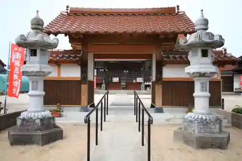 薬師寺の山門・神門