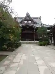 立法寺の本殿