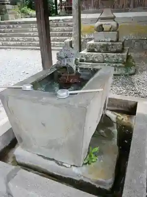 椋神社の手水舎