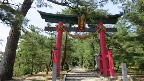 石船神社（岩船神社）の鳥居