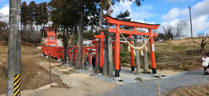 高屋敷稲荷神社の鳥居