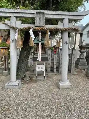 保利神社の末社・摂社