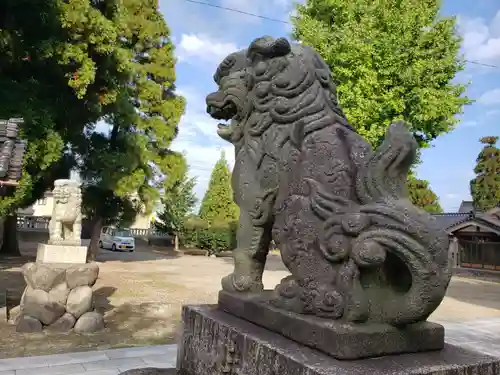 中野神社の狛犬