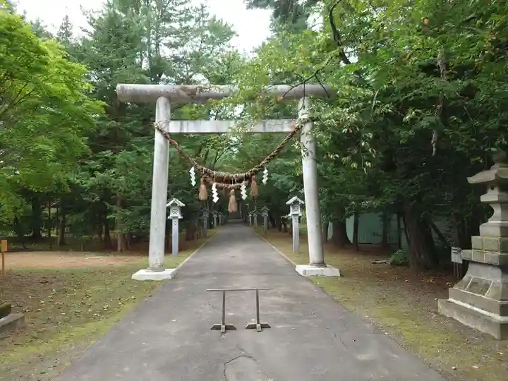 音更神社の鳥居