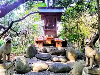 吉川稲荷神社の末社・摂社