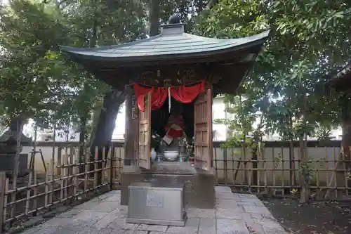 西新井大師総持寺の本殿・本堂