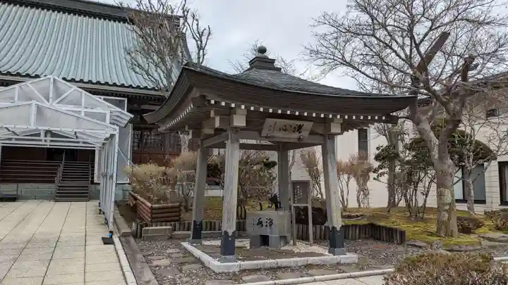 定光寺の手水舎