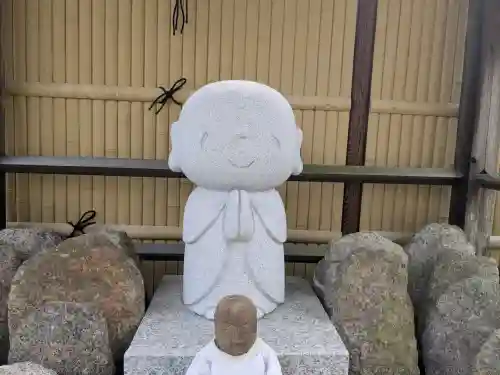 松本山　地福禅寺の{uncategorized: "未分類", other: "その他", undefined: "問題あり", building: "その他建物", grave: "お墓", sacred_gate: "鳥居", guardian: "狛犬", statue: "像", buddha: "仏像", history: "歴史", nature: "自然", garden: "庭園", animal: "動物", pagoda: "塔", temizu: "手水舎", mountain_gate: "山門・神門", sanctuary: "本殿・本堂", subordinate: "末社・摂社", art: "芸術", scenery: "景色", jizo: "地蔵", ema: "絵馬", goshuin: "御朱印", omikuji: "おみくじ", items: "授与品その他", amulet: "お守り", goshuincho: "御朱印帳", eats: "食事", festival: "お祭り", votive_dance: "神楽", shichigosan: "七五三参", wedding: "結婚式", experience: "体験その他", initially: "初詣", around: "周辺", anti_infection: "感染症対策"}