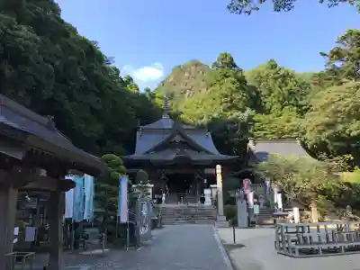 大窪寺の本殿・本堂