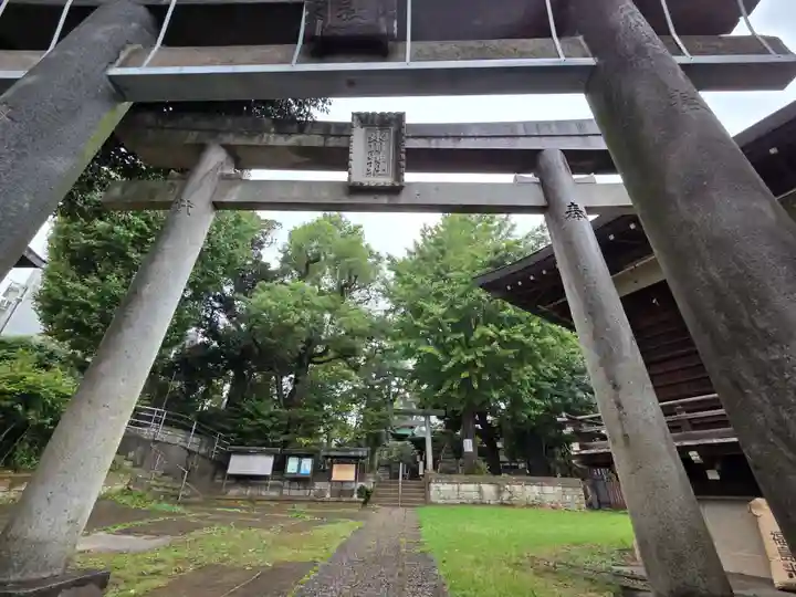 上高田氷川神社(東京都)