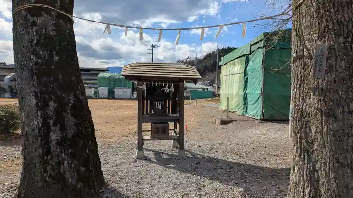 夫婦くぬぎ両神神社(椋神社)の本殿・本堂