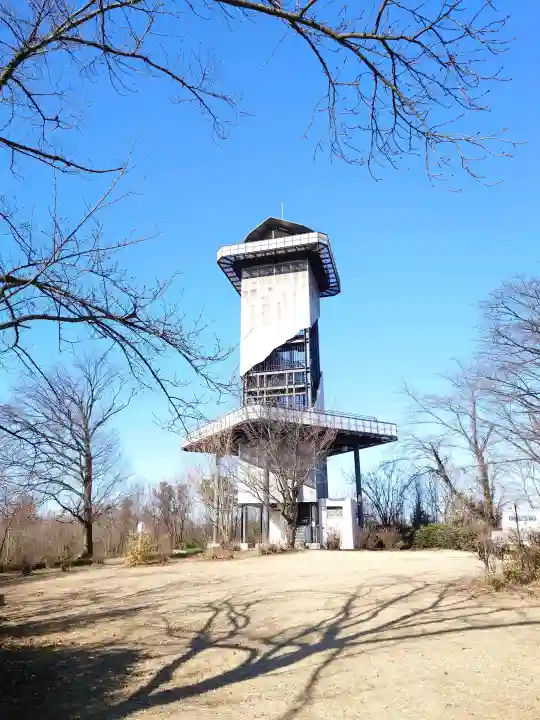 伊古乃速御玉比売神社奥宮の{uncategorized: "未分類", other: "その他", undefined: "問題あり", building: "その他建物", grave: "お墓", sacred_gate: "鳥居", guardian: "狛犬", statue: "像", buddha: "仏像", history: "歴史", nature: "自然", garden: "庭園", animal: "動物", pagoda: "塔", temizu: "手水舎", mountain_gate: "山門・神門", sanctuary: "本殿・本堂", subordinate: "末社・摂社", art: "芸術", scenery: "景色", jizo: "地蔵", ema: "絵馬", goshuin: "御朱印", omikuji: "おみくじ", items: "授与品その他", amulet: "お守り", goshuincho: "御朱印帳", eats: "食事", festival: "お祭り", votive_dance: "神楽", shichigosan: "七五三参", wedding: "結婚式", experience: "体験その他", initially: "初詣", around: "周辺", anti_infection: "感染症対策"}