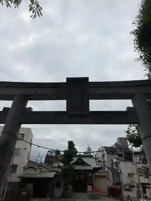 福森稲荷神社の{uncategorized: "未分類", other: "その他", undefined: "問題あり", building: "その他建物", grave: "お墓", sacred_gate: "鳥居", guardian: "狛犬", statue: "像", buddha: "仏像", history: "歴史", nature: "自然", garden: "庭園", animal: "動物", pagoda: "塔", temizu: "手水舎", mountain_gate: "山門・神門", sanctuary: "本殿・本堂", subordinate: "末社・摂社", art: "芸術", scenery: "景色", jizo: "地蔵", ema: "絵馬", goshuin: "御朱印", omikuji: "おみくじ", items: "授与品その他", amulet: "お守り", goshuincho: "御朱印帳", eats: "食事", festival: "お祭り", votive_dance: "神楽", shichigosan: "七五三参", wedding: "結婚式", experience: "体験その他", initially: "初詣", around: "周辺", anti_infection: "感染症対策"}