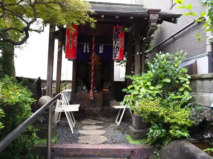 大原不動尊の本殿・本堂